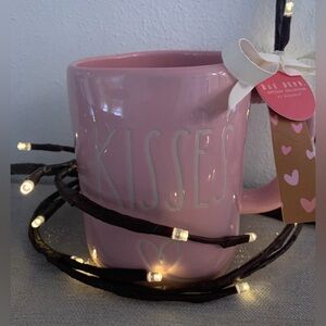 NWT Rae Dunn HUGS / KISSES Double Sided Mug • Pink with White Letters